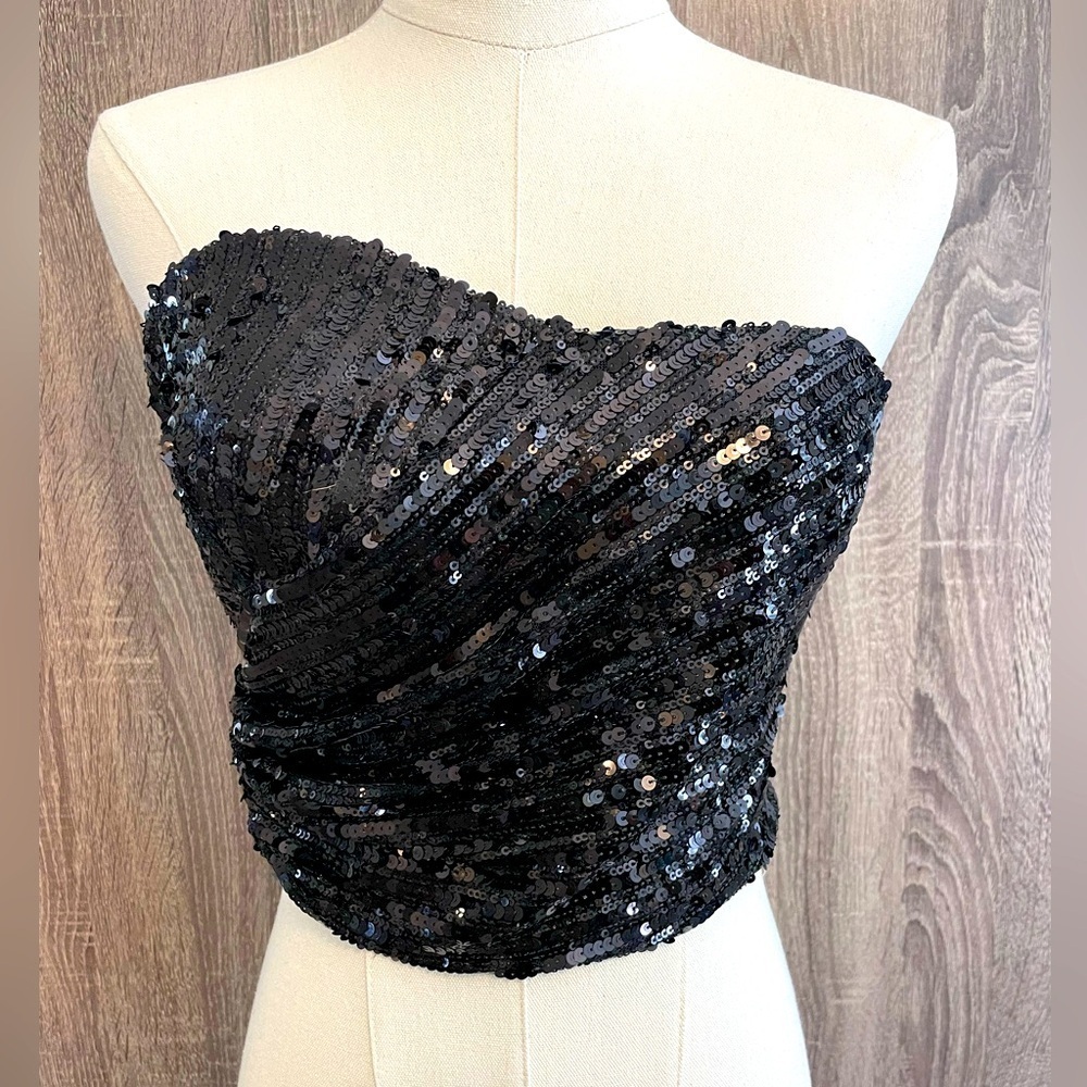 EDIT by NINE Black Sequin Cropped Tube Top. Size Small